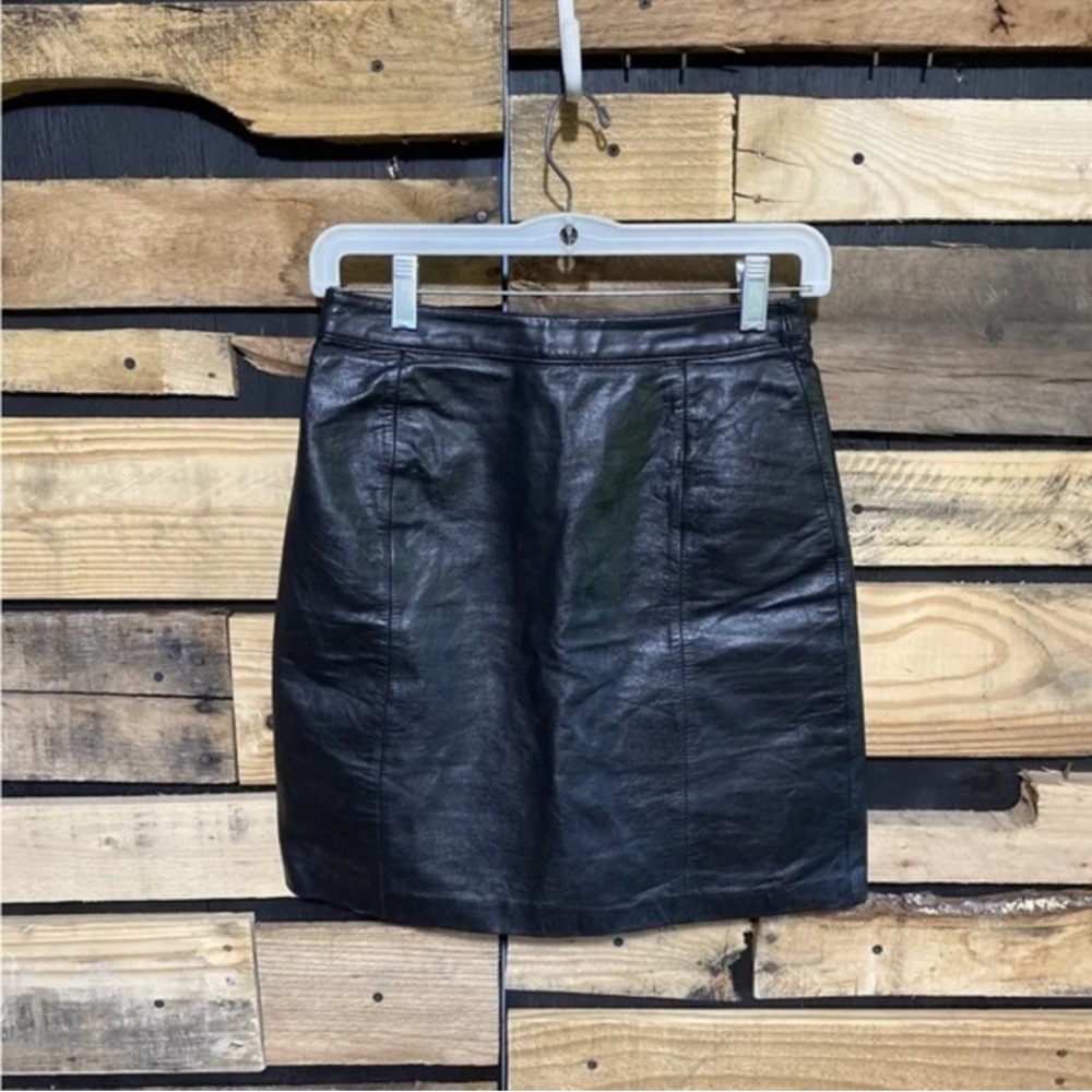 Vintage 90’s Berman's 100% Black Leather Pencil Skirt Size 6